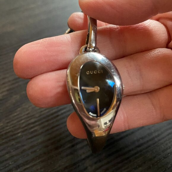 🕒 Gucci Horsebit 103 sliver metal Ladies Watch Regular size 🕒 - Picture 6 of 6